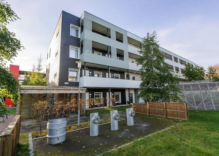 By Tromsosundet * Tromso